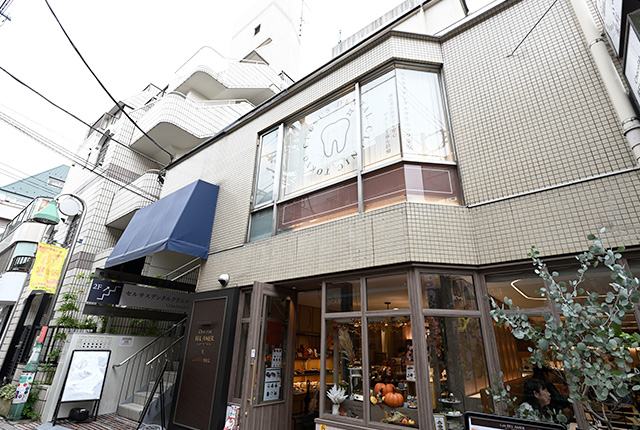 ショコラベルアメールの2階に当院はございます